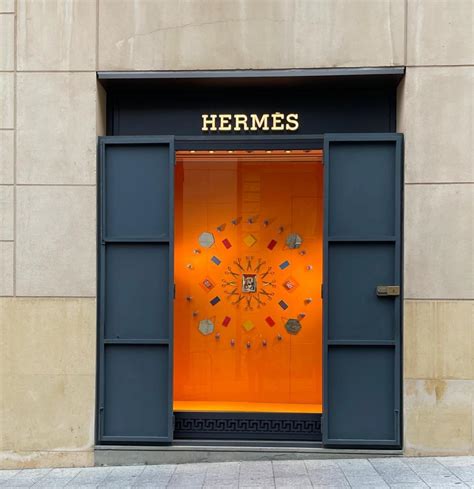 hermes libanon|Hermes beirut inauguration.